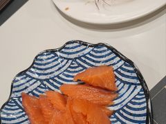 -金马门国际美食百汇(珞喻路店)