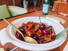 车厘子烧五花肉-甜阿姨·天台花园私房菜(万松园店)