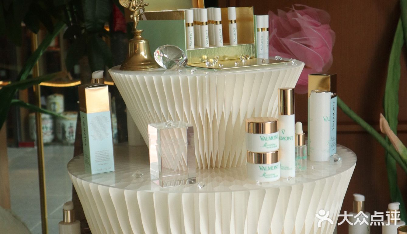 贵妇一日游[加油]锡城独家法尔曼授权的美容院