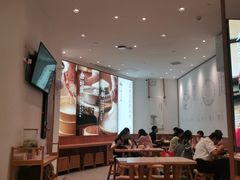 大堂-小满手工粉(杭州滨江龙湖店)