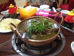 -银同牦牛肉火锅