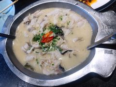 特色酸菜鱼-川旺角川粤融合菜•海景餐厅(星海广场店)