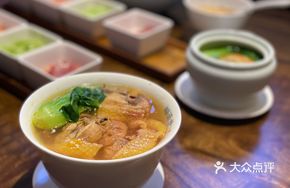 Imperial Huangpin Chicken Noodle