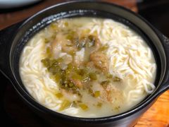 雪菜黄鱼煨面-金枝玉叶上海人家食府(三里河店)