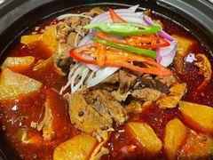 -腩得欢喜·牛腩煲火锅(万庭大厦店)