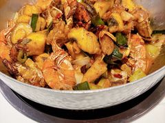 -七欣天香辣蟹火锅(闵行浦江欢乐颂店)