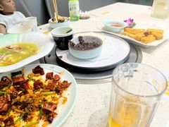 -巧克力渔家.小船海鲜胶东菜(万平口店)