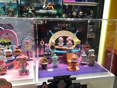 -泡泡玛特POPMART(武汉天地壹方店)