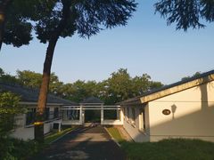 -春兰国宾馆(凤城河风景区老街店)