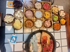 -贰回巷火锅馆(钟楼店)