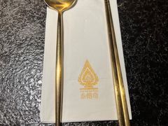 -泰傳奇