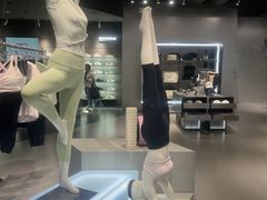 -迪桑特DESCENTE(北京三里屯BLANC店)