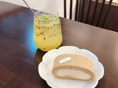 百香果气泡水-Ten Olives甜点