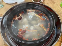 -濠轩阁特色生蚝火锅(水湾路店)