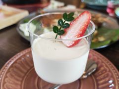 牛奶布丁-碧桃小馆·民国宅院(西湖大道店)