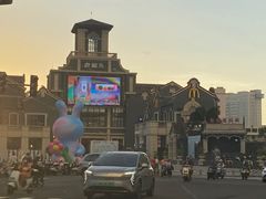 -海大南门夜市(海富街店)