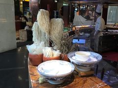 -世纪金源大饭店海鲜自助餐厅(迎宾路店)