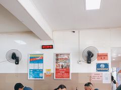 大堂-歪头牛肉(金龙壹号店)