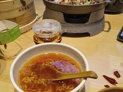 -小六汤包·老字号·中华名小吃(兴庆路店)