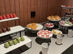 -朵兰达V酒店(成都春熙路太古里国金中心店)