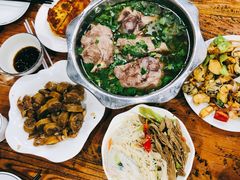 大骨头-博爱屠王大骨头
