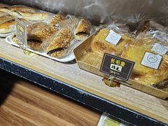 -韩国利尔面包(桂林路店)