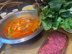-老凯俚酸汤鱼(多彩城店)