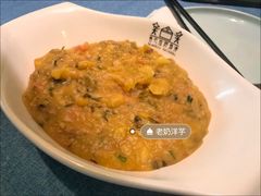 -香巴拉云南餐厅(华莱坞店)