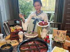 -厚山庭院重庆老火锅