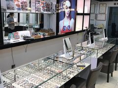 -锦泉眼视光中心(海珠广场店)