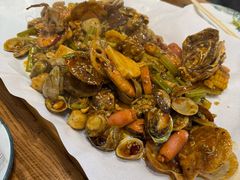 -东来菜馆•手抓海鲜家常菜•海鲜锅贴(鸽子窝店)