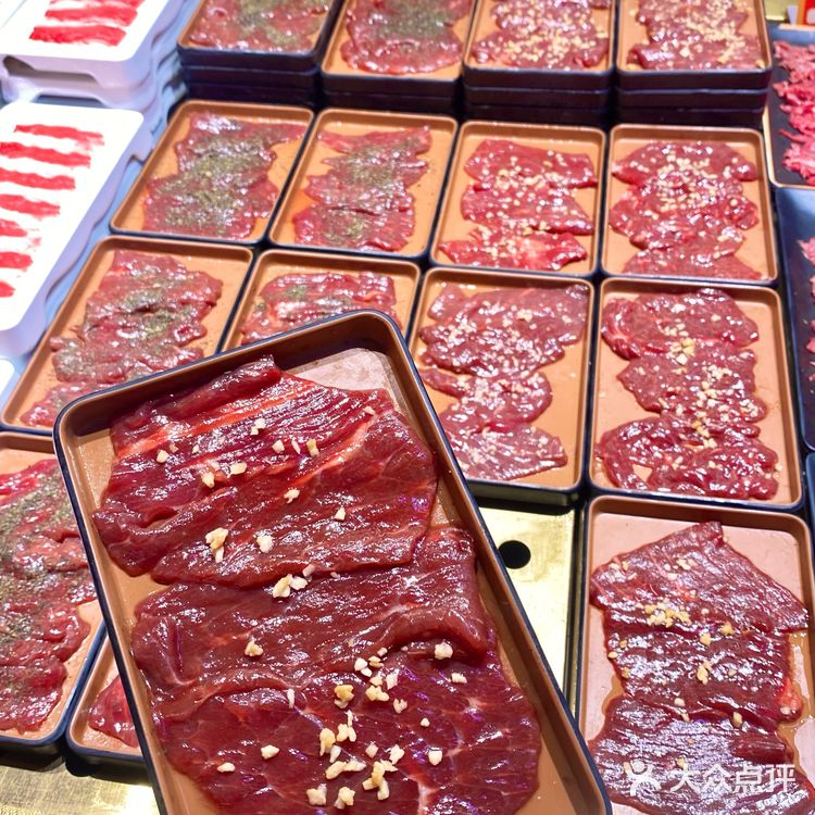 肉食爱好者狂喜！！这家自助把牛肉玩出花了！！