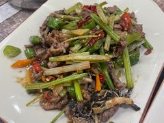-南雄雄州土菜餐厅(粤北大厦店)