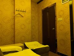 -康源四季推拿足道(罗秀店)