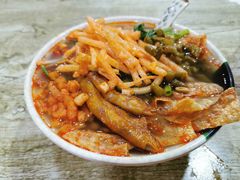 -吉庆桂林米粉·柳州螺蛳粉(港汇广场店)