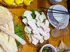 -民食香·腊排骨野生菌美食(木府店)