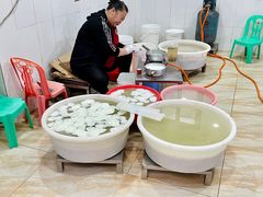 -周大娘牛乳(旧寨古村总店)