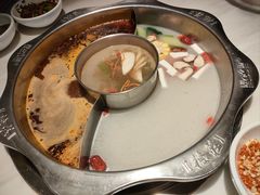 -重庆德庄火锅(保利水城店)