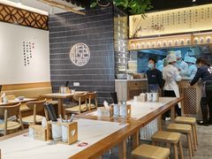 -馋三尺蟹粉小笼(人民广场店)