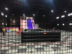 -嘿哟动霸CHUA·新潮玩运动娱乐中心·蹦床滑冰团建乐园