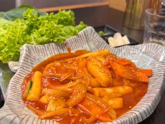 -臻牛烤肉