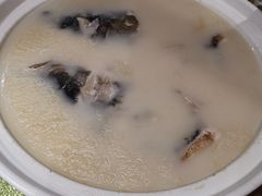 有机大鱼头汤-丹江渔村(首都机场店)