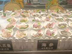 -领鲜活海鲜榴莲自助火锅(东门店)