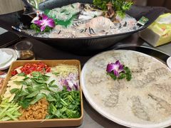 -官塘陈记鱼生·潮汕砂锅粥·牛肉火锅(潮枫路总店)