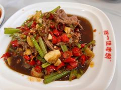 -独一佳老胡湘菜馆(矿山路店)