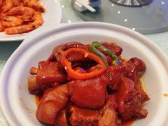 花生焖猪手-亢龙太子酒轩(东湖店)