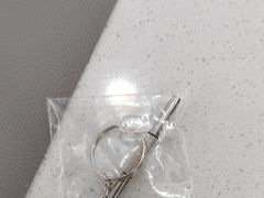 -视野联行眼镜·蔡司·依视路(省体育馆店)