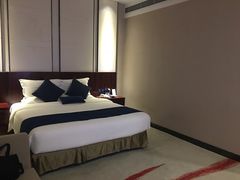 -蓝蔻酒店(深圳东站布吉万象汇店)