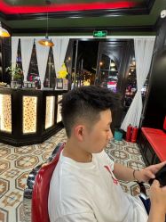 -豪帅男士理容馆