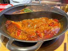 -三顾烤庐·烤鱼·烧烤·龙虾(奉贤店)